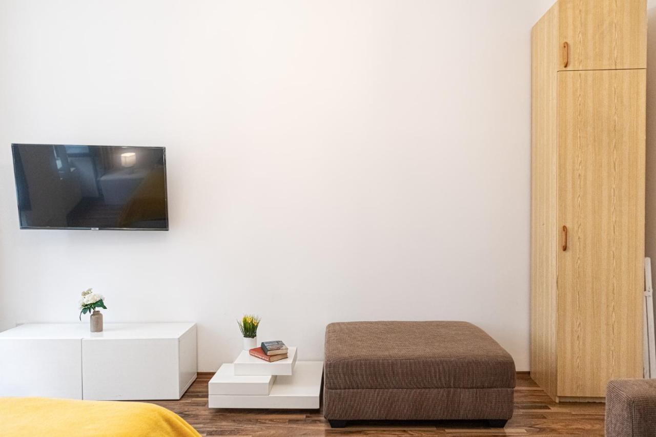 Peaceful 1Br Apt. Near Metro Station Langenfeldg. Διαμέρισμα Βιέννη Εξωτερικό φωτογραφία