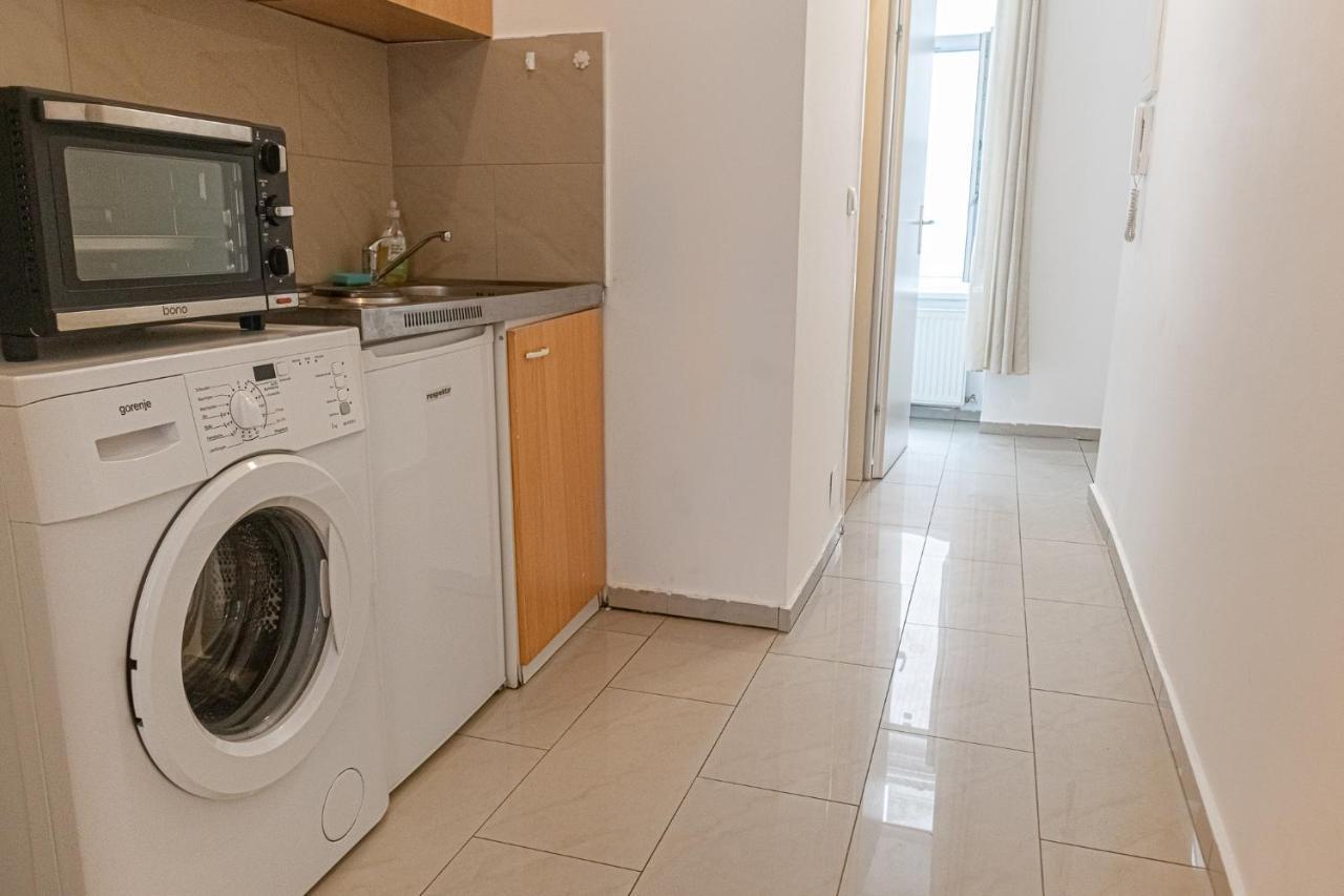 Peaceful 1Br Apt. Near Metro Station Langenfeldg. Διαμέρισμα Βιέννη Εξωτερικό φωτογραφία